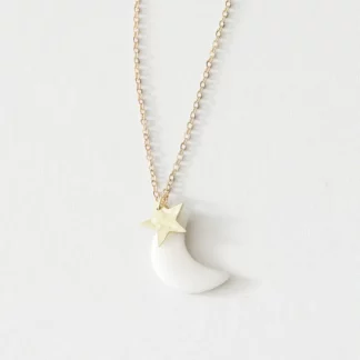 Just Trade Luna Moon Pendant made of Tagua